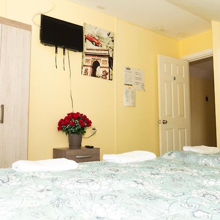 Hostal Del Tuto Punta Arenas Esterno foto