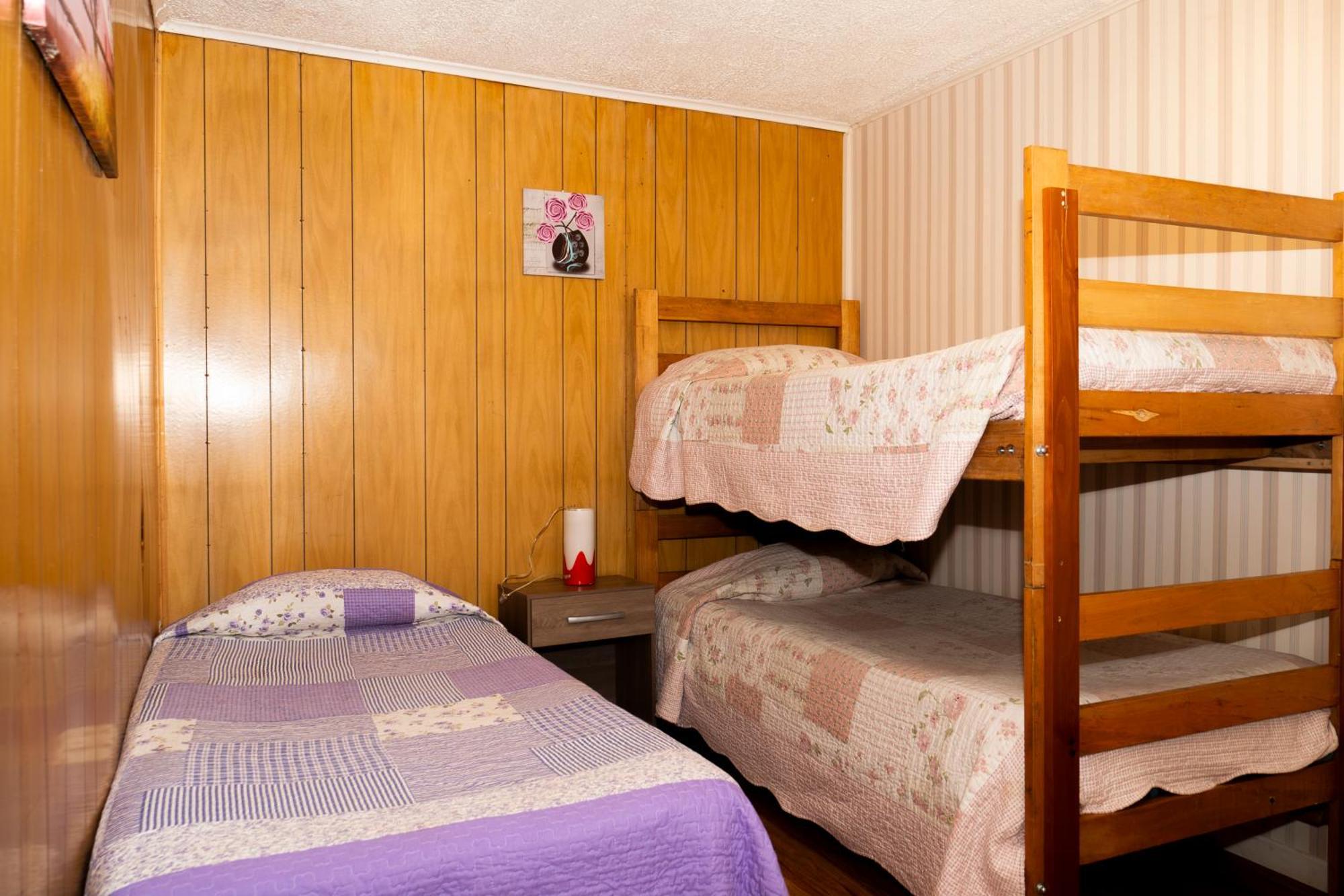 Hostal Del Tuto Punta Arenas Esterno foto